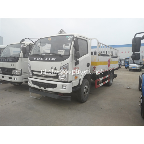 YUEJIN truk pengangkut silinder 5 meter dijual